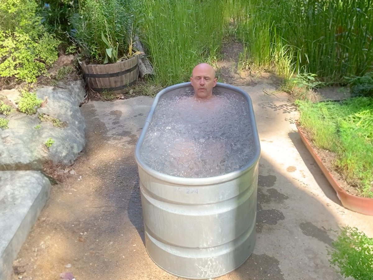 The Ice Bath Makes Me More Stress Tolerent